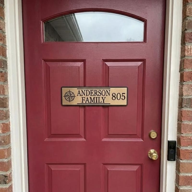 Custom front door address plaque with family name by Printerade